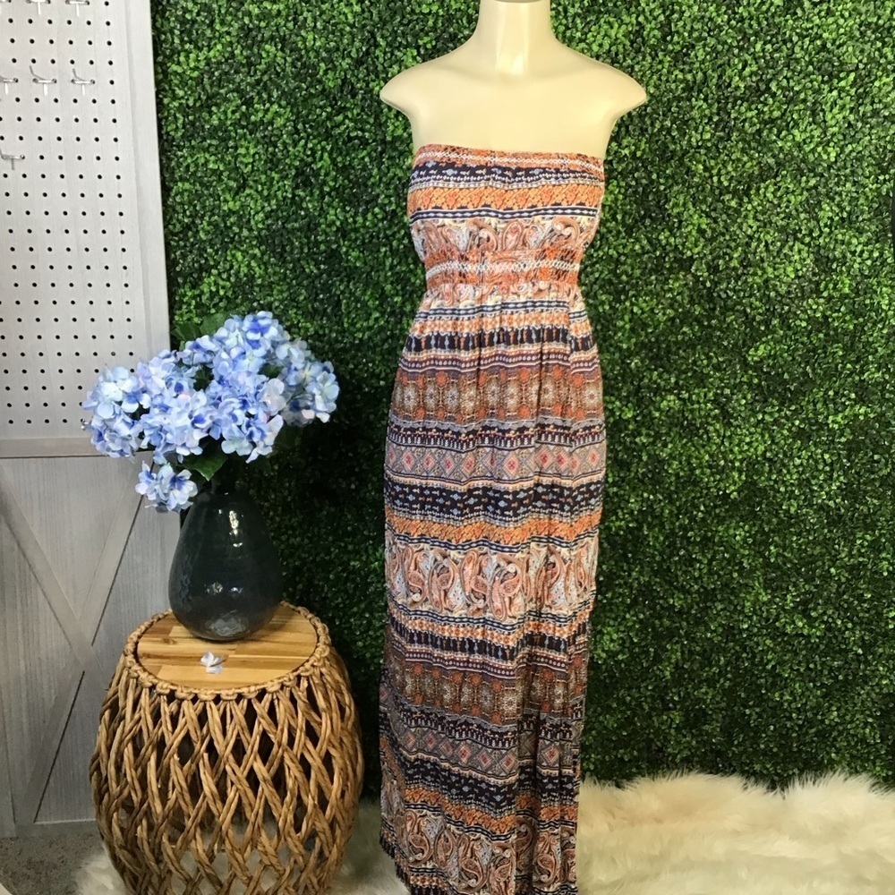 Paisley‎ print strapless maxi dress